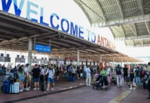 TÜRSAB’TAN TEKELLEŞME VE SEKTÖREL KRİZ UYARISI