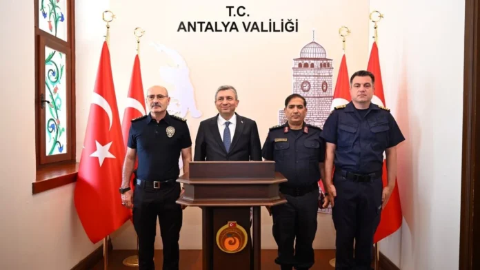 antalyadan-47-suriyeli-sinir-disi-edildi