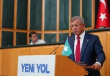 GELECEK PARTİSİ SİYASİ HAYATTAN ÇEKİLİYOR
